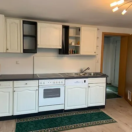 Schoene Moderne & Rustikale Einliegerwohnung Mit Kueche *