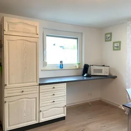 Schoene Moderne & Rustikale Einliegerwohnung Mit Kueche *